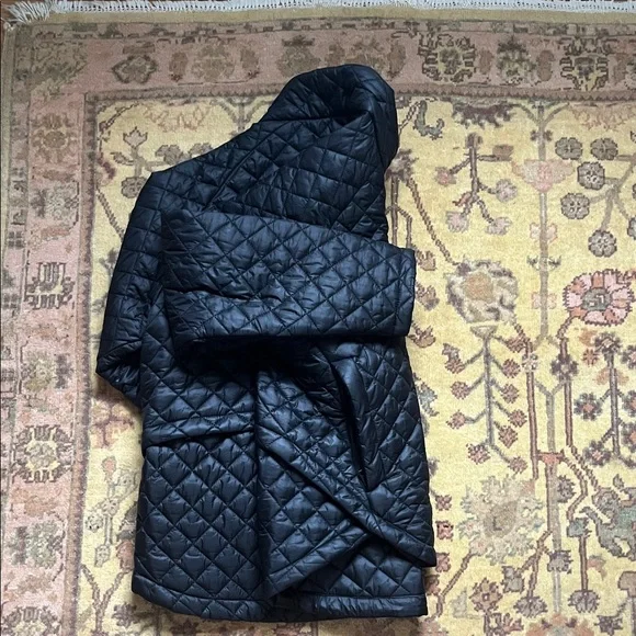Quince Featherless Quilted Puffer Jacket - Picture 4 of 5